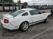 ✅ 2012 Ford Mustang V6 • VIN: 1ZVBP8AM7C5262171 • Lot: 92354805. Wystawiony na Copart z przebiegiem Nie podano. Bezpłatny archiwum sprzedaży aukcyjnych z USA i szczegółowy raport historii pojazdu na DreamBid. Zdjęcie 3.