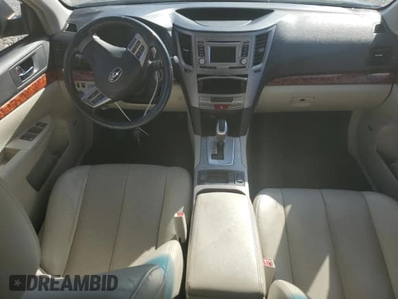 ✅ 2012 Subaru Outback Limited • VIN: 4S4BRCKC4C3266272 • Lot: 90402665. Wystawiony na Copart z przebiegiem 163 660 mil. Bezpłatny archiwum sprzedaży aukcyjnych z USA i szczegółowy raport historii pojazdu na DreamBid. Zdjęcie 8.