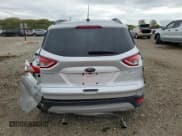 ✅ 2015 Ford Escape SE • VIN: 1FMCU0G90FUB89963 • Лот: 89522445. Опубликован ранее на Copart с пробегом 105 433 миль. Бесплатный доступ к архиву аукционных продаж из США и подробный отчёт об истории автомобиля на DreamBid. Изображение 6.