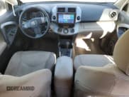 ✅ 2007 Toyota RAV4 Limited • VIN: JTMBK31V675015503 • Lot: 86307865. Wystawiony na Copart z przebiegiem 166 685 mil. Bezpłatny archiwum sprzedaży aukcyjnych z USA i szczegółowy raport historii pojazdu na DreamBid. Zdjęcie 8.