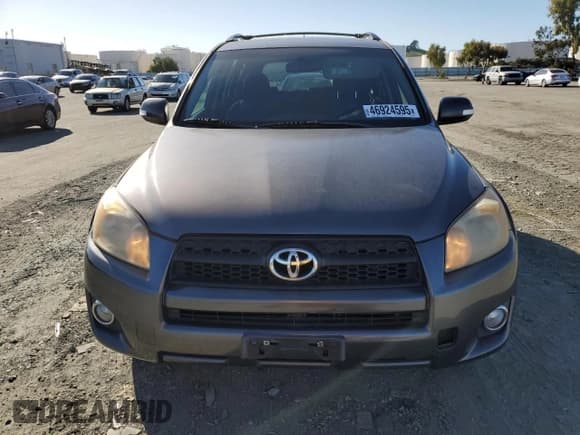 ✅ 2010 Toyota RAV4 Sport • VIN: JTMWF4DV4A5030385 • Lot: 46924595. Wystawiony na Copart z przebiegiem 166 380 mil. Bezpłatny archiwum sprzedaży aukcyjnych z USA i szczegółowy raport historii pojazdu na DreamBid. Zdjęcie 5.