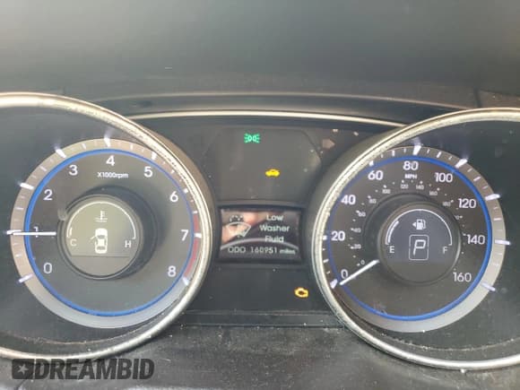 ✅ 2012 Hyundai Sonata Limited • VIN: 5NPEC4ACXCH354693 • Lot: 70896564. Listed on Copart with 160,951 mi. Free auction sales archive from the USA and detailed vehicle history report at DreamBid. Image 9.