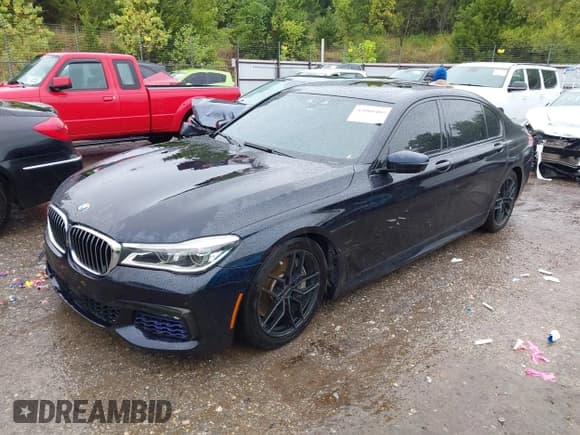 ✅ 2016 BMW 7 Series 750i xDrive • VIN: WBA7F2C54GG420066 • Lot: 43066405. Wystawiony na IAAI z przebiegiem 91 157 mil. Bezpłatny archiwum sprzedaży aukcyjnych z USA i szczegółowy raport historii pojazdu na DreamBid. Zdjęcie 2.