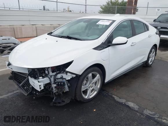 ✅ 2018 Chevrolet Volt LT • VIN: 1G1RC6S5XJU151831 • Лот: 43623106. Опубликован ранее на IAAI с пробегом 68 728 миль. Бесплатный доступ к архиву аукционных продаж из США и подробный отчёт об истории автомобиля на DreamBid. Изображение 18.