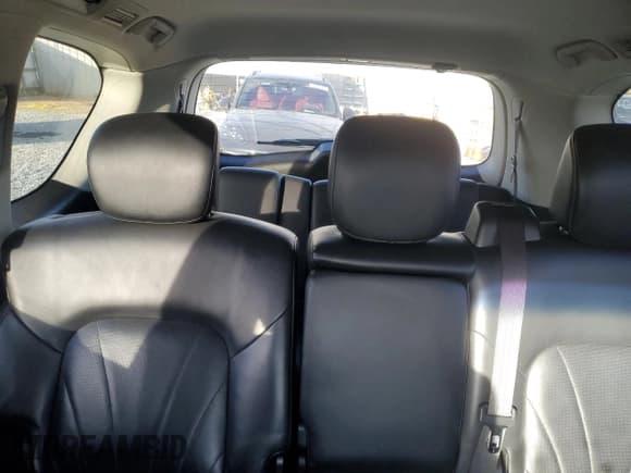 ✅ 2016 Infiniti QX80 • VIN: JN8AZ2NC8G9401816 • Lot: 92113125. Listed on Copart with 176,119 mi. Free auction sales archive from the USA and detailed vehicle history report at DreamBid. Image 10.