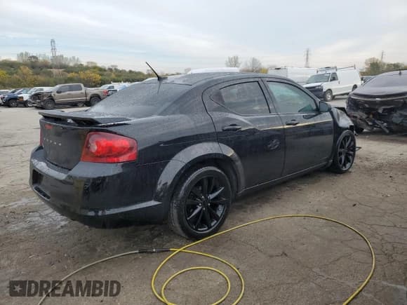 ✅ 2014 Dodge Avenger SE • VIN: 1C3CDZAG6EN188121 • Лот: 77444834. Опубликован ранее на Copart с пробегом 75 615 миль. Бесплатный доступ к архиву аукционных продаж из США и подробный отчёт об истории автомобиля на DreamBid. Изображение 3.