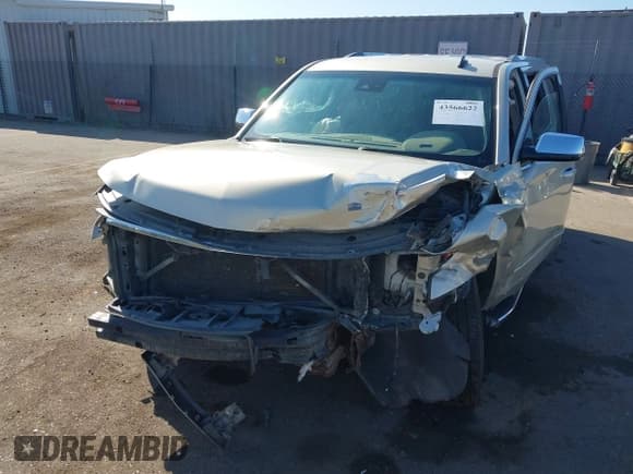✅ 2015 Chevrolet Suburban LTZ • VIN: 1GNSCKKC5FR258304 • Lot: 43566622. Listed on IAAI with 155,144 mi. Free auction sales archive from the USA and detailed vehicle history report at DreamBid. Image 6.
