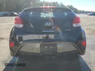 ✅ 2013 Hyundai Veloster Turbo • VIN: KMHTC6AE5DU180989 • Lot: 80365584. Wystawiony na Copart z przebiegiem 137 667 mil. Bezpłatny archiwum sprzedaży aukcyjnych z USA i szczegółowy raport historii pojazdu na DreamBid. Zdjęcie 6.