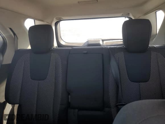 ✅ 2012 Chevrolet Equinox 1LT • VIN: 2GNFLDE51C6272833 • Лот: 86126135. Опубликован ранее на Copart с пробегом 125 849 миль. Бесплатный доступ к архиву аукционных продаж из США и подробный отчёт об истории автомобиля на DreamBid. Изображение 10.