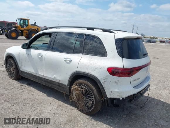 ✅ 2024 Mercedes-Benz EQB 250+ • VIN: W1N9M0CB7RN109945 • Лот: 42100727. Опубликован ранее на IAAI с пробегом 2 940 миль. Бесплатный доступ к архиву аукционных продаж из США и подробный отчёт об истории автомобиля на DreamBid. Изображение 3.