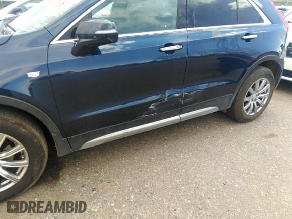 ✅ 2021 Cadillac XT4 FWD Premium Luxury • VIN: 1GYFZCR48MF004009 • Лот: 41956723. Опубликован ранее на IAAI с пробегом 82 483 миль. Бесплатный доступ к архиву аукционных продаж из США и подробный отчёт об истории автомобиля на DreamBid. Изображение 6.