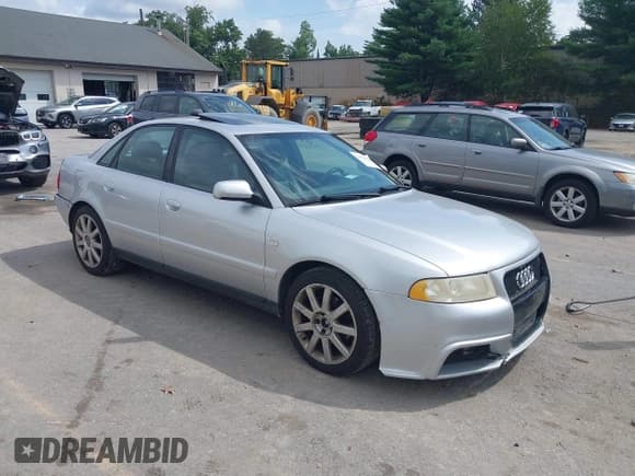 ✅ 2001 Audi A4 • VIN: WAUDC68D31A142970 • Lot: 39970651. Listed on IAAI with 179,832 mi. Free auction sales archive from the USA and detailed vehicle history report at DreamBid. Image 1.