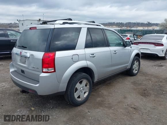 ✅ 2007 Saturn VUE V6 • VIN: 5GZCZ63417S825725 • Lot: 41883551. Wystawiony na IAAI z przebiegiem 165 661 mil. Bezpłatny archiwum sprzedaży aukcyjnych z USA i szczegółowy raport historii pojazdu na DreamBid. Zdjęcie 4.