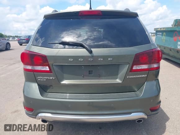 ✅ 2017 Dodge Journey Crossroad Plus • VIN: 3C4PDDGG8HT696084 • Lot: 42822588. Listed on IAAI with 73,368 mi. Free auction sales archive from the USA and detailed vehicle history report at DreamBid. Image 16.