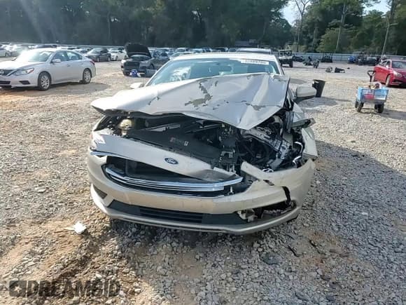 ✅ 2017 Ford Fusion SE • VIN: 3FA6P0HDXHR170042 • Lot: 92889705. Listed on Copart with 113,307 mi. Free auction sales archive from the USA and detailed vehicle history report at DreamBid. Image 13.