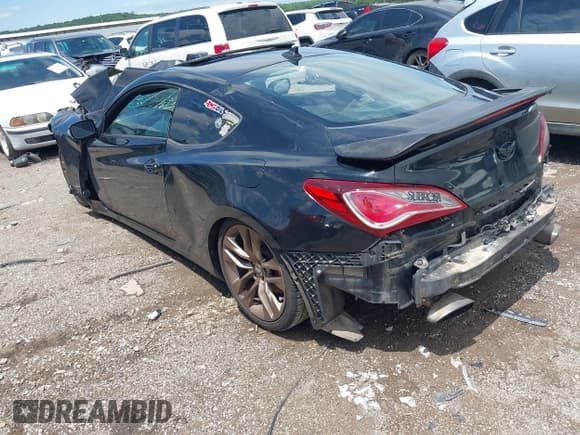 ✅ 2014 Hyundai Genesis Coupe Ultimate • VIN: KMHHU6KJ7EU115559 • Lot: 42432621. Wystawiony na IAAI z przebiegiem Nie podano. Bezpłatny archiwum sprzedaży aukcyjnych z USA i szczegółowy raport historii pojazdu na DreamBid. Zdjęcie 3.