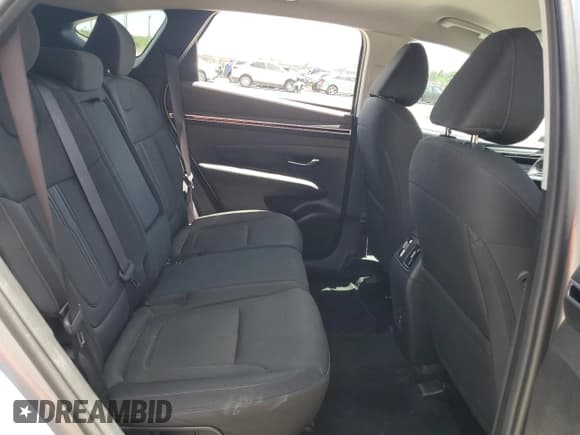 ✅ 2023 Hyundai Tucson SEL • VIN: 5NMJBCAEXPH195187 • Lot: 64833404. Wystawiony na Copart z przebiegiem 61 729 mil. Bezpłatny archiwum sprzedaży aukcyjnych z USA i szczegółowy raport historii pojazdu na DreamBid. Zdjęcie 11.