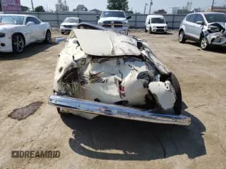 ✅ 1972 Volkswagen Karmann Ghia • VIN: 1422493007 • Lot: 69011194. Wystawiony na Copart z przebiegiem 13 651 mil. Bezpłatny archiwum sprzedaży aukcyjnych z USA i szczegółowy raport historii pojazdu na DreamBid. Zdjęcie 5.