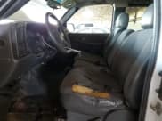 ✅ 2005 Chevrolet Silverado 1500 • VIN: 1GCEC19V95Z348240 • Лот: 56869465. Опубликован ранее на Copart с пробегом 251 012 миль. Бесплатный доступ к архиву аукционных продаж из США и подробный отчёт об истории автомобиля на DreamBid. Изображение 7.