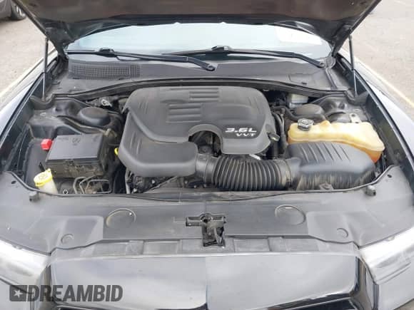 2012 Dodge Charger SXT z VIN 2C3CDXHG6CH248267, wystawiony jako IAAI lot #42836834 z przebiegiem 130 898 mil mil oraz . Historia ofert i sprzedaży dostępna na DreamBid. Obrazek 10.