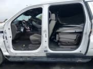 ✅ 2021 GMC Yukon XL SLT • VIN: 1GKS2GKT8MR449693 • Лот: 41771522. Опубликован ранее на IAAI с пробегом 61 922 миль. Бесплатный доступ к архиву аукционных продаж из США и подробный отчёт об истории автомобиля на DreamBid. Изображение 15.