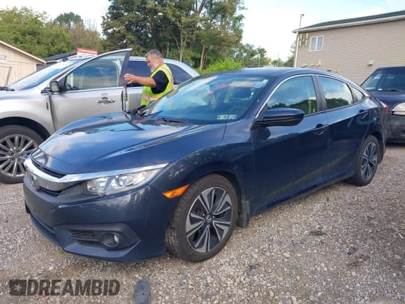 ✅ 2018 Honda Civic EX-L • VIN: JHMFC1F71JX025315 • Lot: 43005243. Listed on IAAI with 84,808 mi. Free auction sales archive from the USA and detailed vehicle history report at DreamBid. Image 17.