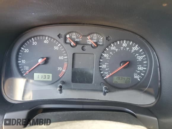 ✅ 2000 Volkswagen Jetta GLS • VIN: 3VWSE29M4YM048652 • Lot: 66757975. Listed on Copart with 193,414 mi. Free auction sales archive from the USA and detailed vehicle history report at DreamBid. Image 9.