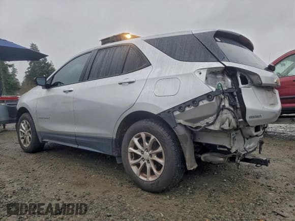 ✅ 2020 Chevrolet Equinox LS • VIN: 3GNAXSEV8LS704516 • Lot: 94379605. Wystawiony na Copart z przebiegiem 107 460 mil. Bezpłatny archiwum sprzedaży aukcyjnych z USA i szczegółowy raport historii pojazdu na DreamBid. Zdjęcie 2.