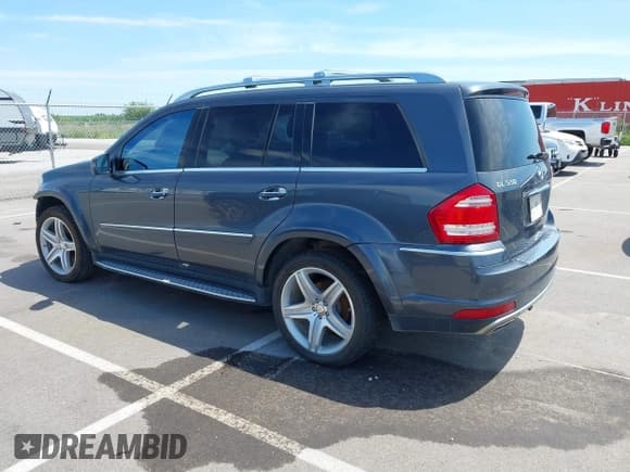 ✅ 2012 Mercedes-Benz GL 550 • VIN: 4JGBF8GE7CA782332 • Lot: 42668628. Listed on IAAI with 140,870 mi. Free auction sales archive from the USA and detailed vehicle history report at DreamBid. Image 3.