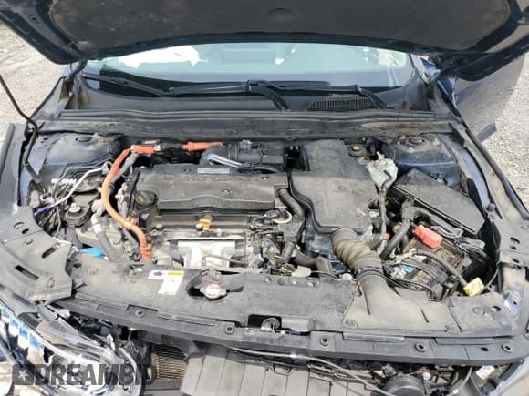 ✅ 2018 Honda Accord EX • VIN: 1HGCV3F40JA013158 • Лот: 67696845. Опубликован ранее на Copart с пробегом 76 248 миль. Бесплатный доступ к архиву аукционных продаж из США и подробный отчёт об истории автомобиля на DreamBid. Изображение 11.