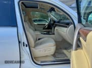 ✅ 2016 Lexus LX 570 • VIN: JTJHY7AX0G4198272 • Lot: 95308975. Listed on Copart with 111,223 mi. Free auction sales archive from the USA and detailed vehicle history report at DreamBid. Image 5.