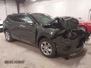 ✅ 2020 Chevrolet Blazer LT • VIN: 3GNKBHR40LS632170 • Lot: 42336561. Listed on IAAI with 61,461 mi. Free auction sales archive from the USA and detailed vehicle history report at DreamBid. Image 1.