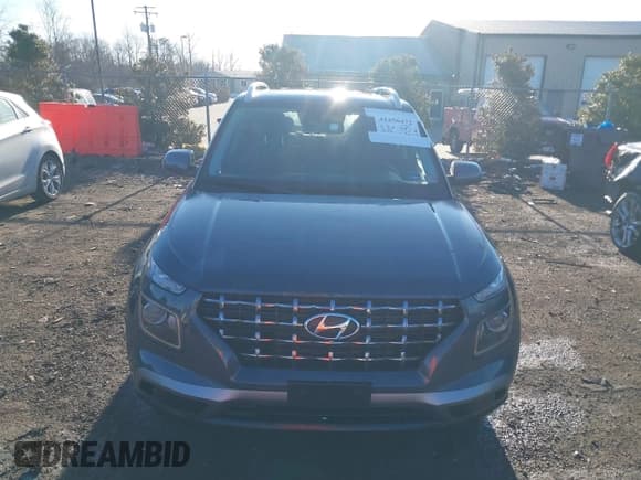 ✅ 2023 Hyundai Venue SEL • VIN: KMHRC8A38PU275586 • Lot: 41450472. Listed on IAAI with 11,355 mi. Free auction sales archive from the USA and detailed vehicle history report at DreamBid. Image 13.