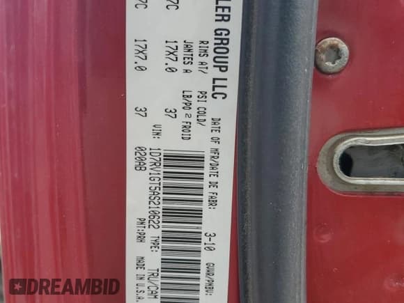 ✅ 2010 Dodge 1500 TRX • VIN: 1D7RV1GT5AS210622 • Lot: 65157655. Wystawiony na Copart z przebiegiem 155 139 mil. Bezpłatny archiwum sprzedaży aukcyjnych z USA i szczegółowy raport historii pojazdu na DreamBid. Zdjęcie 12.