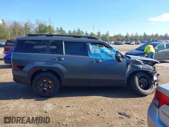 2025 Hyundai Santa Fe XRT с VIN 5NMP3DGL1SH097502, выставлен на аукционе IAAI как лот 40884595 с пробегом 112 миль миль и . История ставок и продаж доступна на DreamBid. Изображение 13.