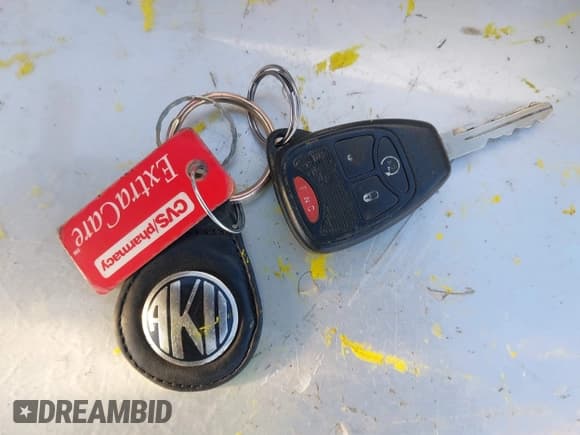 ✅ 2014 Jeep Patriot Latitude • VIN: 1C4NJPFA9ED848955 • Lot: 41988330. Wystawiony na IAAI z przebiegiem 130 010 mil. Bezpłatny archiwum sprzedaży aukcyjnych z USA i szczegółowy raport historii pojazdu na DreamBid. Zdjęcie 11.