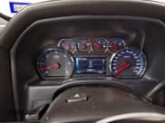 ✅ 2018 Chevrolet Silverado 1500 LTZ • VIN: 1GCVKSEC4JZ317386 • Lot: 93752595. Wystawiony na Copart z przebiegiem 58 004 mil. Bezpłatny archiwum sprzedaży aukcyjnych z USA i szczegółowy raport historii pojazdu na DreamBid. Zdjęcie 9.