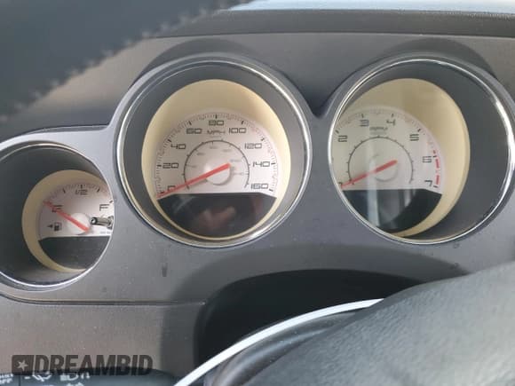 ✅ 2012 Dodge Challenger R/T Plus • VIN: 2C3CDYBT2CH174857 • Lot: 84925794. Wystawiony na Copart z przebiegiem Nie podano. Bezpłatny archiwum sprzedaży aukcyjnych z USA i szczegółowy raport historii pojazdu na DreamBid. Zdjęcie 9.