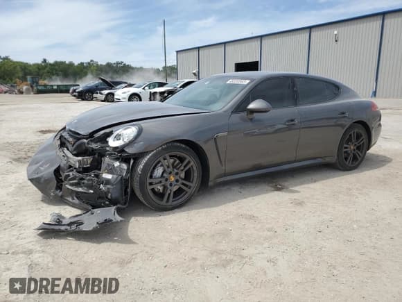 ✅ 2016 Porsche Panamera 4S • VIN: WP0AB2A75GL050164 • Lot: 48320563. Listed on Copart with 31,334 mi. Free auction sales archive from the USA and detailed vehicle history report at DreamBid. Image 1.