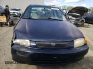 ✅ 1997 Mazda Protege DX • VIN: JM1BC1418V0171451 • Lot: 72309444. Wystawiony na Copart z przebiegiem Nie podano. Bezpłatny archiwum sprzedaży aukcyjnych z USA i szczegółowy raport historii pojazdu na DreamBid. Zdjęcie 5.