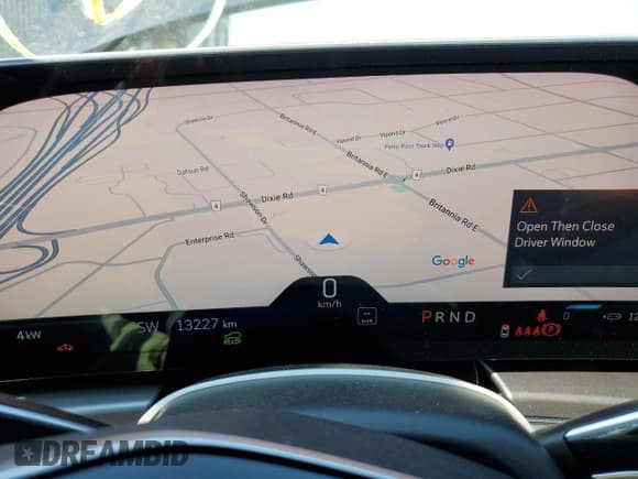 ✅ 2024 Cadillac LYRIQ Tech • VIN: 1GYKPMRKXRZ108113 • Lot: 67376314. Wystawiony na Copart z przebiegiem 13 227 mil. Bezpłatny archiwum sprzedaży aukcyjnych z USA i szczegółowy raport historii pojazdu na DreamBid. Zdjęcie 9.