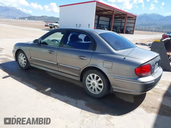 2003 Hyundai Sonata GLS с VIN KMHWF35H03A895363, выставлен на аукционе IAAI как лот 42149203 с пробегом 152 173 миль миль и . История ставок и продаж доступна на DreamBid. Изображение 3.