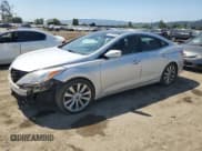 ✅ 2016 Hyundai Azera Limited • VIN: KMHFH4JG2GA520030 • Лот: 55767035. Опубликован ранее на Copart с пробегом 178 029 миль. Бесплатный доступ к архиву аукционных продаж из США и подробный отчёт об истории автомобиля на DreamBid. Изображение 1.