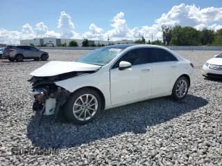 ✅ 2021 Mercedes-Benz A 220 • VIN: W1K3G4EB9MJ296247 • Лот: 83864005. Опубликован ранее на Copart с пробегом 52 981 миль. Бесплатный доступ к архиву аукционных продаж из США и подробный отчёт об истории автомобиля на DreamBid. Изображение 1.