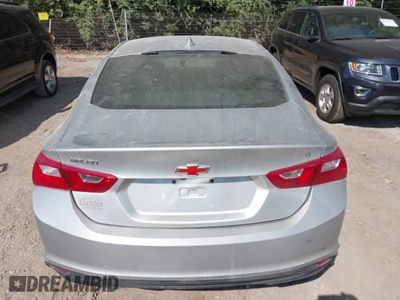 2016 Chevrolet Malibu LT z VIN 1G1ZE5ST5GF303756, wystawiony jako IAAI lot #43351963 z przebiegiem Nie podano mil oraz . Historia ofert i sprzedaży dostępna na DreamBid. Obrazek 20.