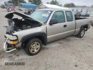 ✅ 2001 Chevrolet Silverado 1500 • VIN: 2GCEC19W811335152 • Lot: 52974905. Wystawiony na Copart z przebiegiem 276 599 mil mil. Skorzystaj z bezpłatnego archiwum sprzedaży aukcyjnych z USA i zobacz szczegółowy raport historii pojazdu na DreamBid. Zdjęcie 1.