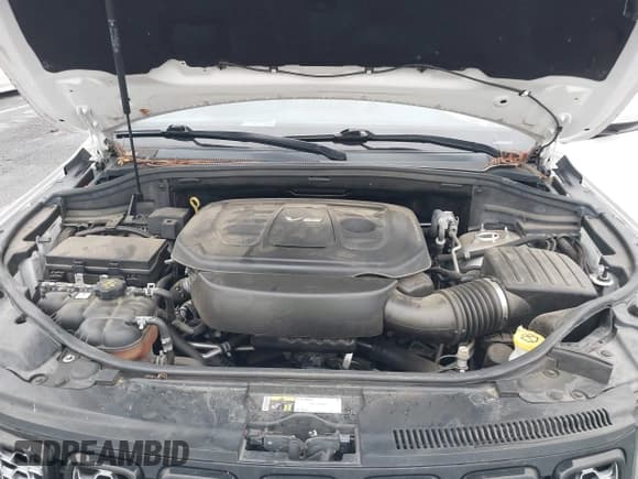 ✅ 2019 Jeep Grand Cherokee Altitude • VIN: 1C4RJEAGXKC597303 • Lot: 43555218. Wystawiony na IAAI z przebiegiem 101 986 mil. Bezpłatny archiwum sprzedaży aukcyjnych z USA i szczegółowy raport historii pojazdu na DreamBid. Zdjęcie 10.