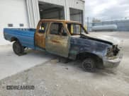 ✅ 1992 Ford F-150 • VIN: 1FTEX14H9NKB38090 • Lot: 85767245. Wystawiony na Copart z przebiegiem Nie podano. Bezpłatny archiwum sprzedaży aukcyjnych z USA i szczegółowy raport historii pojazdu na DreamBid. Zdjęcie 4.
