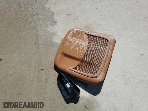 ✅ 2007 Audi A6 3.2L • VIN: WAUDH74F67N101944 • Лот: 70942405. Опубликован ранее на Copart с пробегом 161 731 миль. Бесплатный доступ к архиву аукционных продаж из США и подробный отчёт об истории автомобиля на DreamBid. Изображение 12.