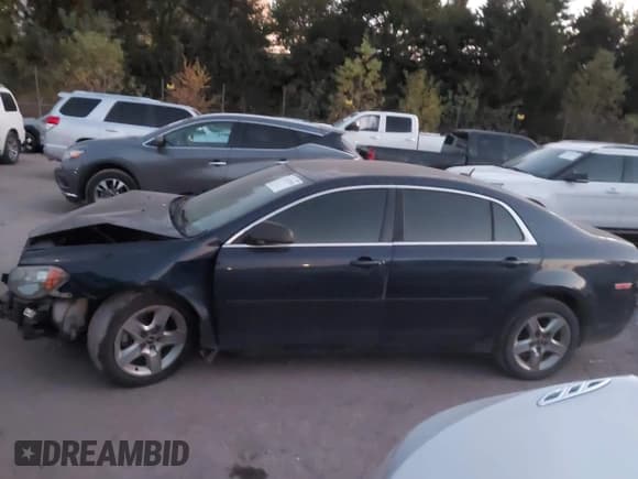 ✅ 2011 Chevrolet Malibu 1LS • VIN: 1G1ZB5E11BF202001 • Lot: 43333544. Wystawiony na IAAI z przebiegiem 159 097 mil. Bezpłatny archiwum sprzedaży aukcyjnych z USA i szczegółowy raport historii pojazdu na DreamBid. Zdjęcie 15.